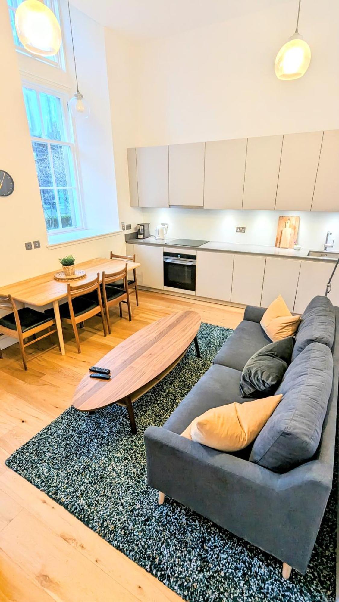 Luxury Apartment In Edinburgh City Center Esterno foto